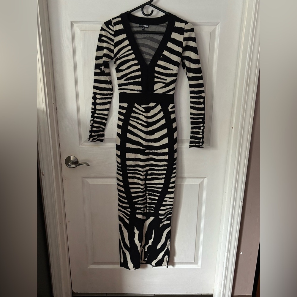 Fashion Nova dress